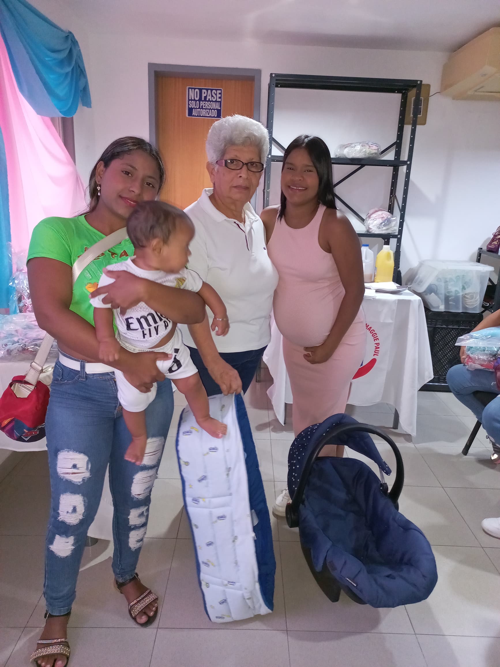 Actividad comunitaria de Fundación Maggie Paul, fotografía 9