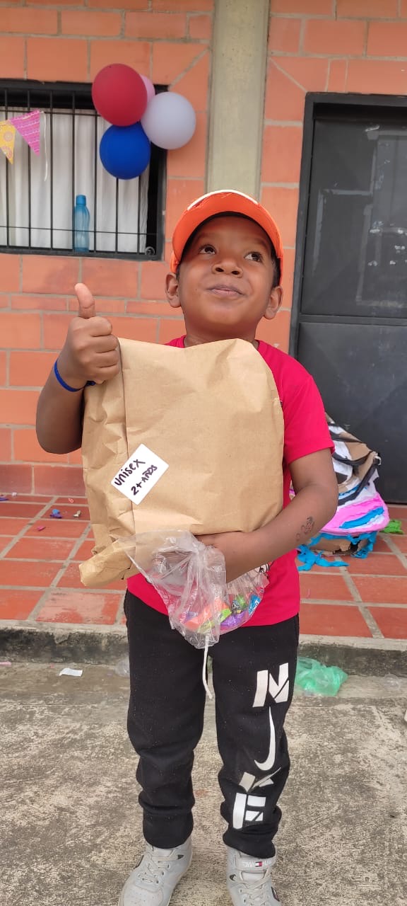 Actividad comunitaria de Fundación Maggie Paul, fotografía 24