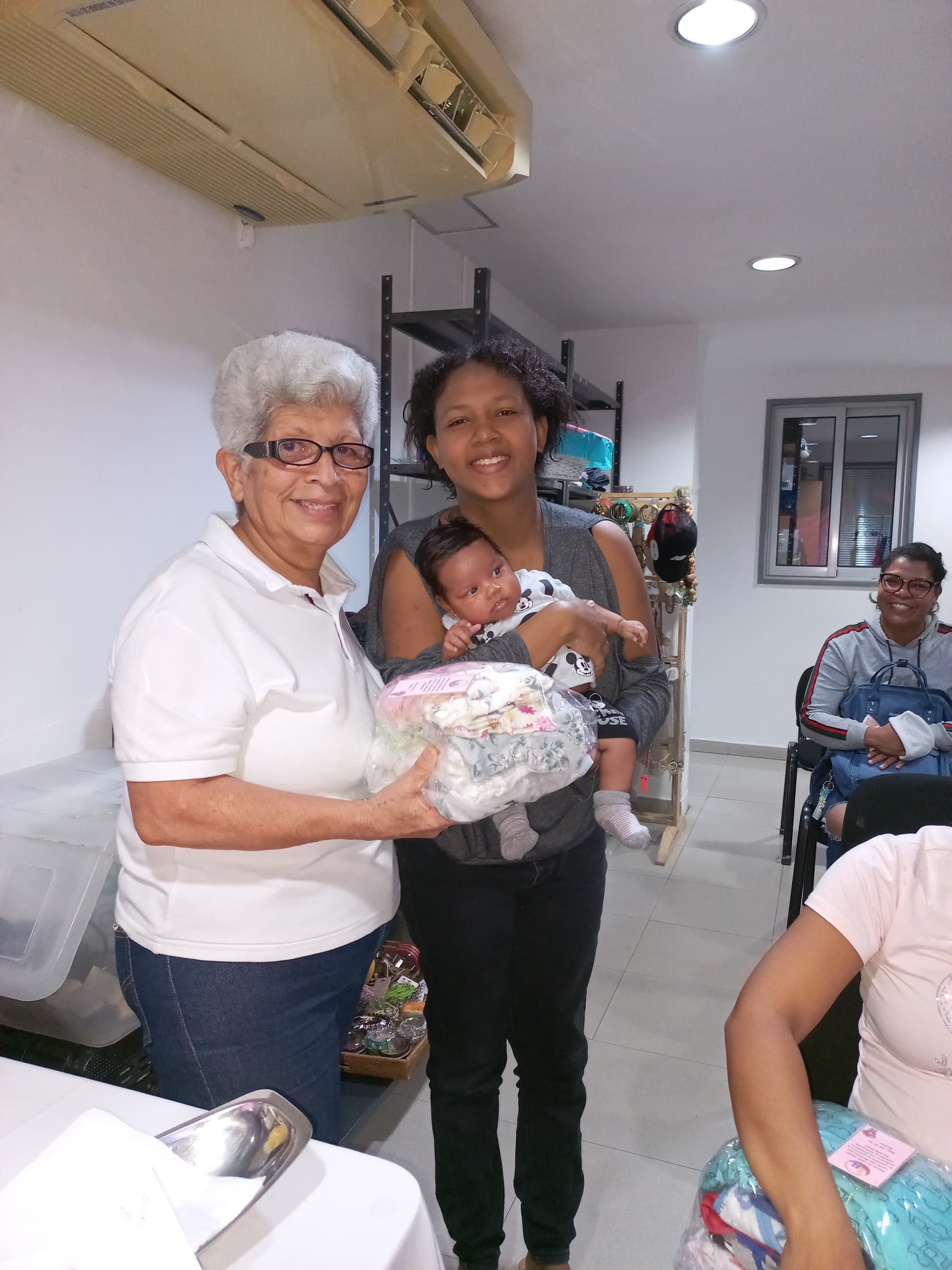 Actividad comunitaria de Fundación Maggie Paul, fotografía 27