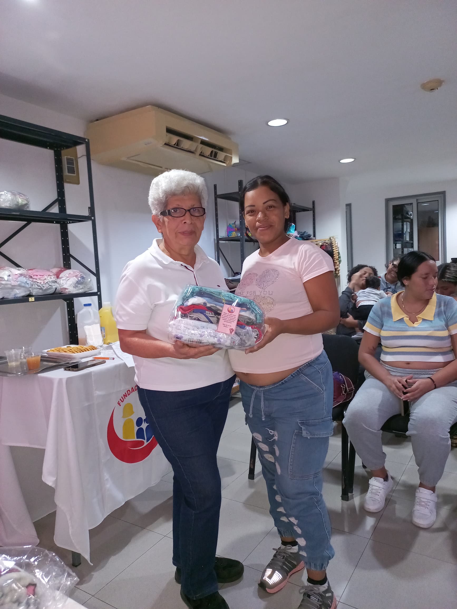 Actividad comunitaria de Fundación Maggie Paul, fotografía 40